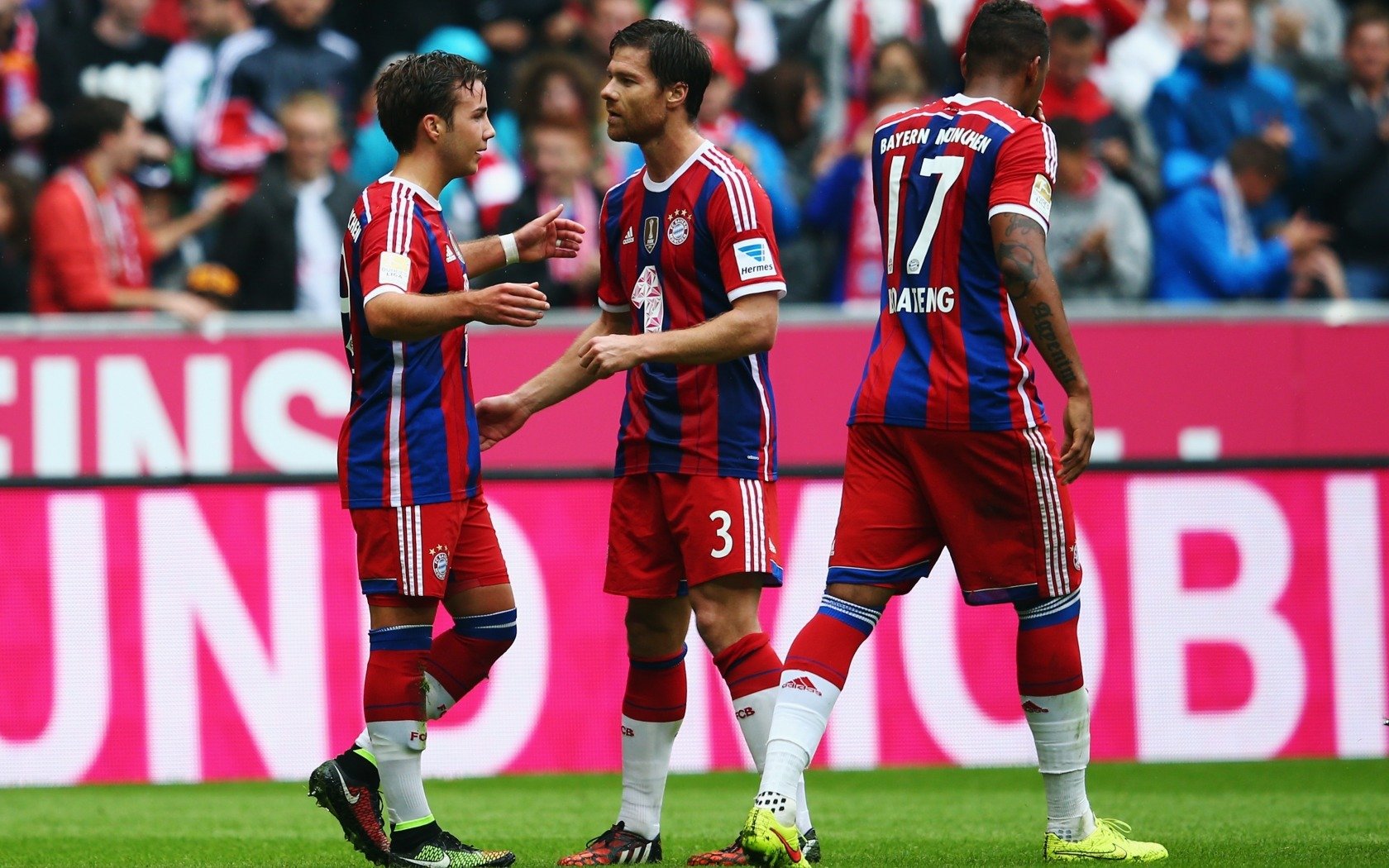 kaiyun官方-VAR再成焦点，莱比锡vs巴黎点球判罚引爆争议，姆巴佩造点引舆论海啸，VAR争议升级！姆巴佩造点引爆莱比锡vs巴黎舆论海啸